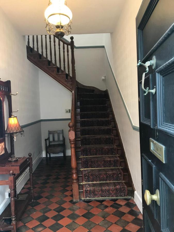 Parisian Style Townhouse Villa Carrick on Shannon Exterior foto
